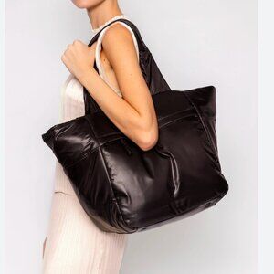 Caraa Cumulus Tote Medium